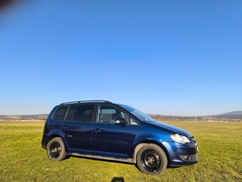 Volkswagen Touran 1.9 TDI Highline - 5