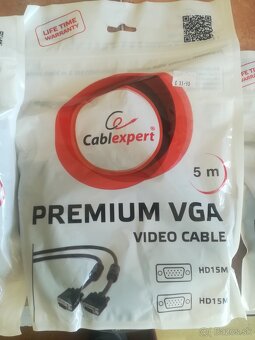 VGA KÁBLE a HDMI KABEL - 5