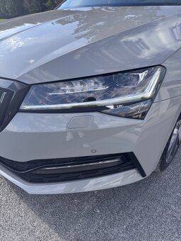 Škoda Superb Sportline 2.0 TDI DSG 4x4 147kW Virtual 4x4 - 5