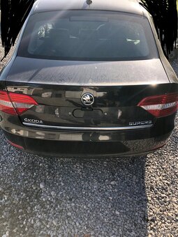 Rozpredám Superb 2 Facelift - 5