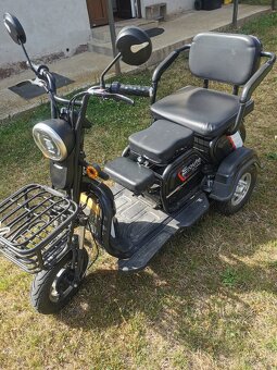Predám elektrickú trojkolku pre seniorov ST - 05 - 5