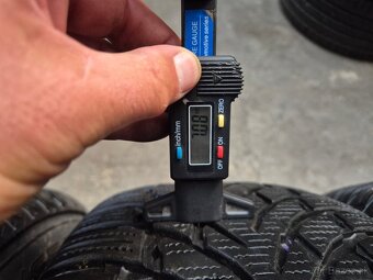 235/65 r17 zimné 4 ks NOKIAN dezén 7,1 - 6 mm DOT2021 - 5