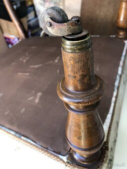 Starožitné kreslá - 5