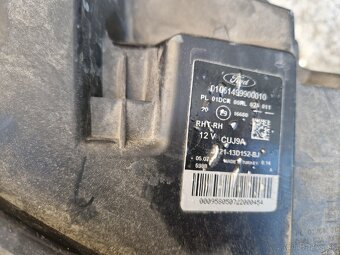 Predné svetlá Ford Tranzit Custom - 5