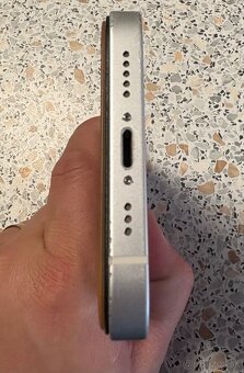 Apple Iphone 12 - 5