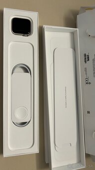 Apple Watch SE (2 generácia) 40 mm - 5