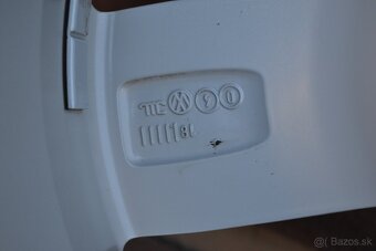 5x112 R17 Hlinikove disky Org. VW Tiguna model Corvara - 5