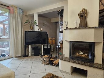 6 izbový rodinný dom v obci Mikušovce , pozemok 1048 m2 - 5