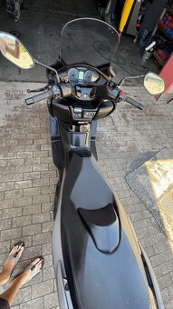 Suzuki Burgman 400 - 5