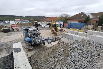 Drvenie stavebného odpadu, recyklácia odpadu R5,R12 - 5