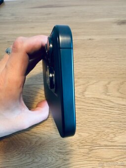 iPhone 15 Pro 128 GB, Black Titanium - 5