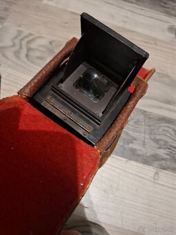 Starý fotoaparát 4 - 5