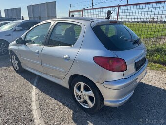 Peugeot 206 1.6hdi - 5