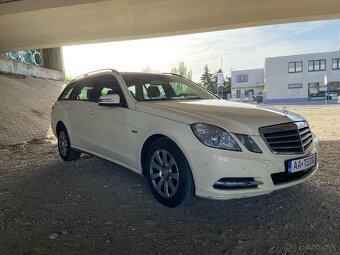 Mercedes E trieda 200 CDI Blue Elegance 7G - 5