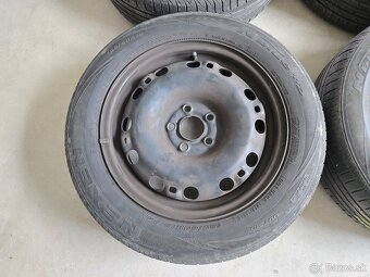 Predám pneu 185/60 R15 na diskoch 5x100 - 5