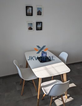 Na prenájom 2 izbový byt v Starom meste na Bukureštskej ulic - 5