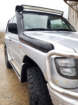 Predám Mitsubishi Pajero Classic 2,5 TD - 5