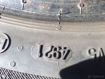 Predám zimne 195/65 r15 5mm - 5