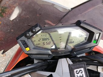 KAWASAKI Z800 - 5
