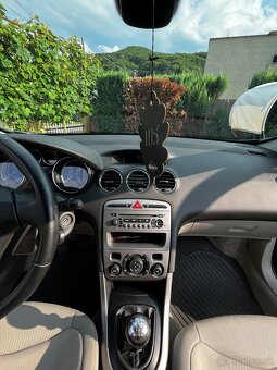 Peugeot 308 -1,6hdi 82KW - 5