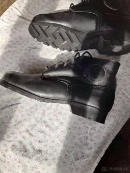 Pracovné topánky - bezpečnostná obuv - nové - 5