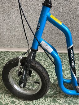 Kolobežka Arcore Twelve Max - 5