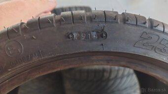 Pneu 235/30-r12 - 5