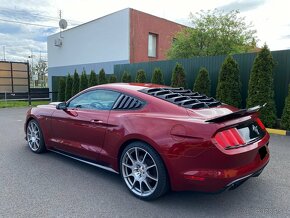 Predám Ford Mustang 2017 3,7 V6 - 5