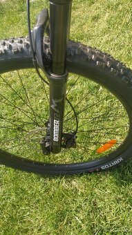 Predám horský elektrický bicykel - 5
