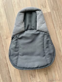 Autosedacka/vajicko s isofixom MAXI COSI - 5