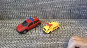 🚗 Balík zábavných hračiek - 5