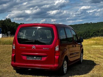 Predám Citroen Berlingo 2011 1.6i 88kw naj.189000km - 5