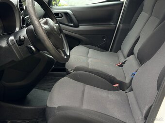 Citroen Berlingo 1.6hdi | 3miestne - 5