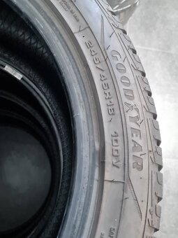 4x Goodyear 245/45 R18 100V zimné pneumatiky - 5