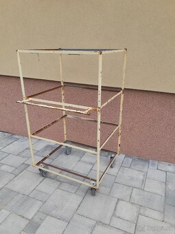 Predam stojan, regal na kolieskach - 5