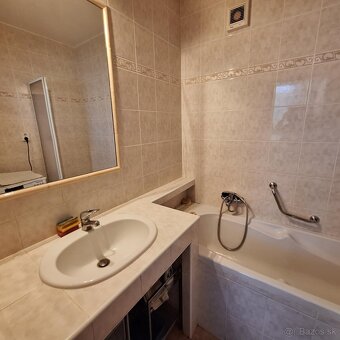 Na predaj 3 izbový byt vo vyhľadávanej lokalite v Šali - 5