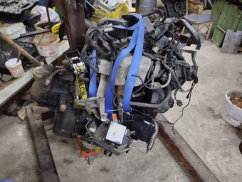 Rozpredám Opel Vectra v motor - 5