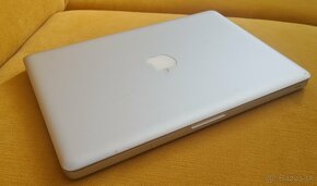 MacBook Pro 15" 2010 - 5