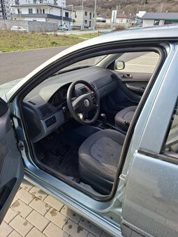 Škoda Fabia - 5