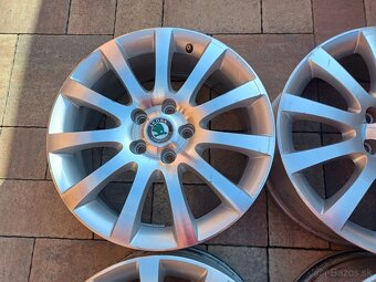 hlinikové disky orig.Skoda Yeti--7Jx17-ET-45---5x112 - 5