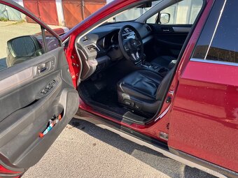 SUBARU OUTBACK 2,5i CVT 129kW - 5