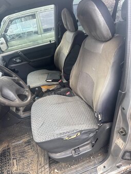 Mitsubishi pajero 2.5td - 5