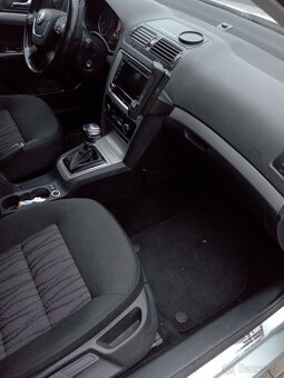Predám Škoda Octavia 2 combi, facelift 2.0.liter TDI - 5