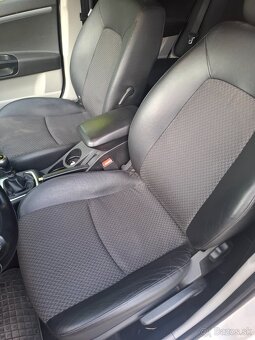 Predam Kia ceed 1.6 crdi - 5