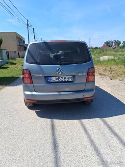 Volkswagen touran 2tdi 7miestny - 5