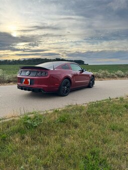 Ford mustang 3.7 V6 - 5