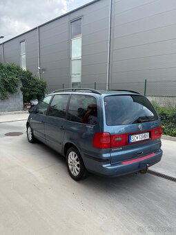 Predam Volkswagen Sharan 1.9 85kw 6rychlostny manuál - 5