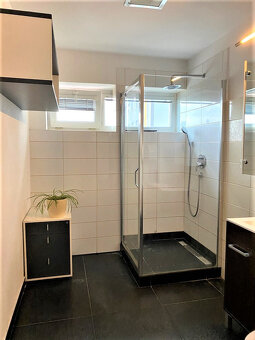 Atraktívna mezonetová kancelária v centre pri Auparku - 5