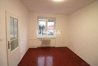 NA PRENÁJOM 4-IZBOVÝ BYT PO REKONŠTRUKCII V CENTRE HUMENNÉHO - 5