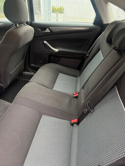 Ford Mondeo 1.6i TOP STAV - 5